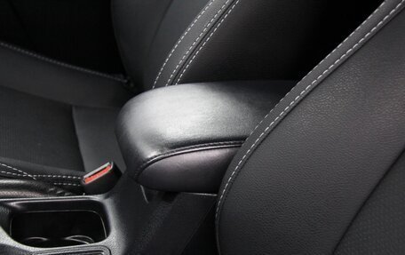 Toyota RAV4, 2016 год, 2 298 600 рублей, 21 фотография