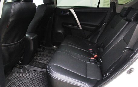 Toyota RAV4, 2016 год, 2 298 600 рублей, 22 фотография