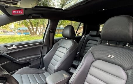 Volkswagen Golf R VII, 2019 год, 4 110 000 рублей, 14 фотография