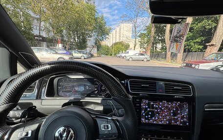 Volkswagen Golf R VII, 2019 год, 4 110 000 рублей, 19 фотография