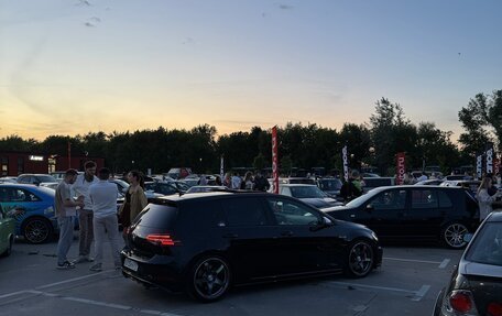 Volkswagen Golf R VII, 2019 год, 4 110 000 рублей, 21 фотография