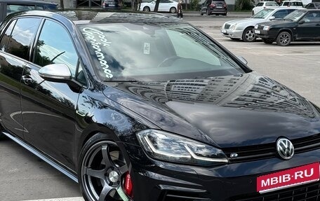 Volkswagen Golf R VII, 2019 год, 4 110 000 рублей, 10 фотография