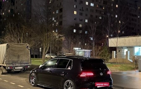 Volkswagen Golf R VII, 2019 год, 4 110 000 рублей, 23 фотография