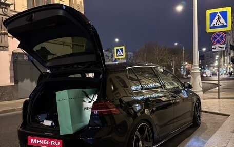 Volkswagen Golf R VII, 2019 год, 4 110 000 рублей, 22 фотография