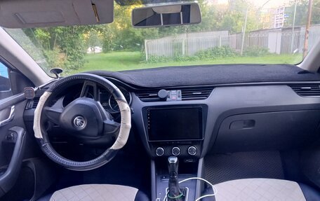 Skoda Octavia, 2015 год, 495 000 рублей, 13 фотография