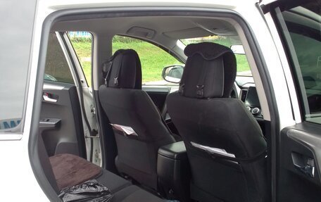 Toyota RAV4, 2016 год, 2 450 000 рублей, 8 фотография