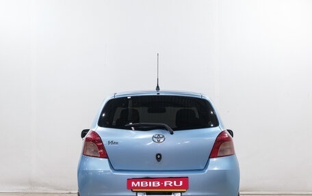 Toyota Vitz, 2006 год, 549 000 рублей, 6 фотография