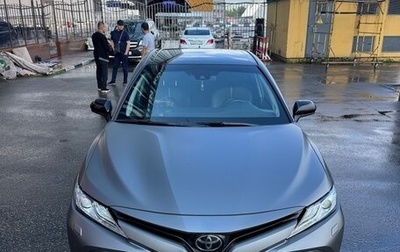 Toyota Camry, 2019 год, 2 650 000 рублей, 1 фотография