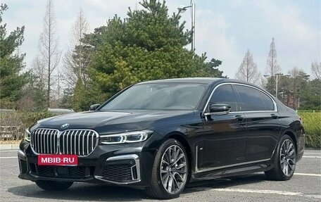 BMW 7 серия, 2022 год, 6 800 000 рублей, 1 фотография