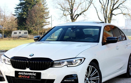 BMW 3 серия, 2022 год, 3 750 000 рублей, 1 фотография