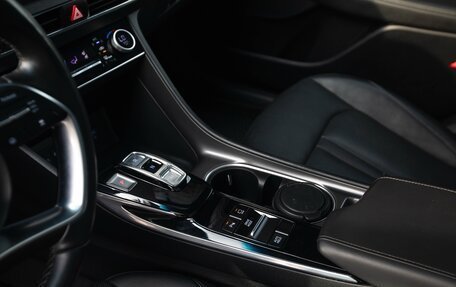 Hyundai Sonata VIII, 2021 год, 2 350 000 рублей, 18 фотография