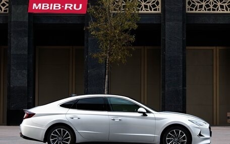 Hyundai Sonata VIII, 2021 год, 2 350 000 рублей, 16 фотография