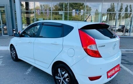Hyundai Solaris II рестайлинг, 2013 год, 820 000 рублей, 7 фотография