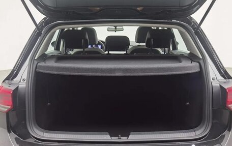 Volkswagen Golf VIII, 2021 год, 1 500 000 рублей, 4 фотография