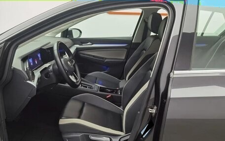 Volkswagen Golf VIII, 2021 год, 1 500 000 рублей, 9 фотография