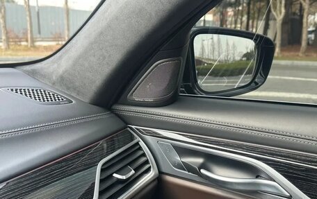 BMW 7 серия, 2022 год, 6 800 000 рублей, 10 фотография