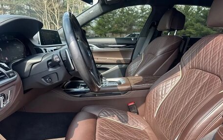 BMW 7 серия, 2022 год, 6 800 000 рублей, 6 фотография