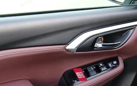 Toyota Urban Cruiser, 2024 год, 2 876 400 рублей, 16 фотография