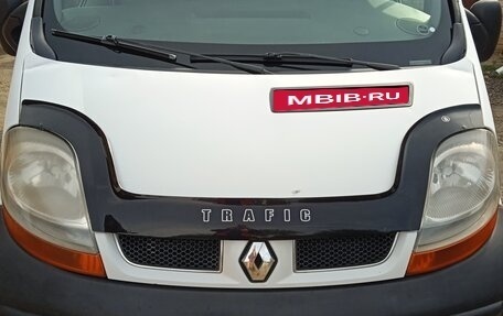 Renault Trafic, 2004 год, 720 000 рублей, 1 фотография