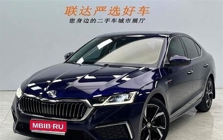 Skoda Octavia IV, 2021 год, 2 190 000 рублей, 1 фотография
