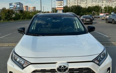 Toyota RAV4, 2019 год, 2 950 000 рублей, 1 фотография
