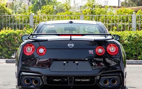 Nissan GT-R, 2024 год, 33 568 000 рублей, 3 фотография