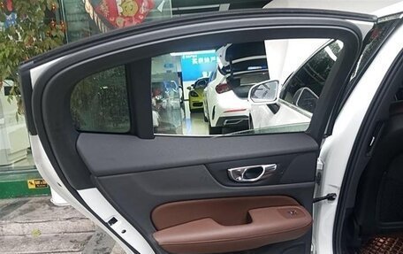 Volvo S60 III, 2021 год, 2 600 000 рублей, 27 фотография