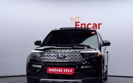 Ford Explorer VI, 2021 год, 3 650 000 рублей, 2 фотография
