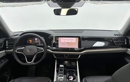 Volkswagen Teramont I, 2022 год, 3 000 015 рублей, 2 фотография