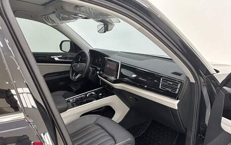 Volkswagen Teramont I, 2022 год, 3 000 015 рублей, 10 фотография