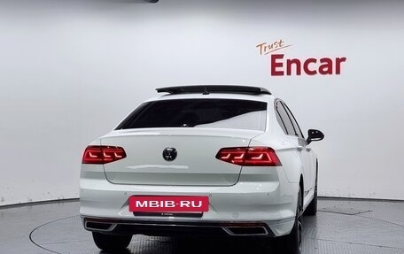 Volkswagen Passat B8 рестайлинг, 2021 год, 2 250 469 рублей, 4 фотография