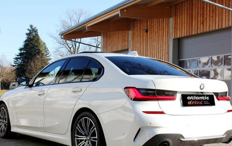 BMW 3 серия, 2022 год, 3 750 000 рублей, 9 фотография