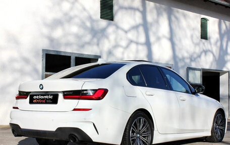 BMW 3 серия, 2022 год, 3 750 000 рублей, 8 фотография