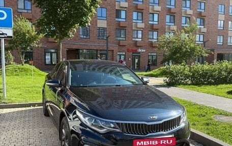 KIA Optima IV, 2018 год, 2 200 000 рублей, 3 фотография