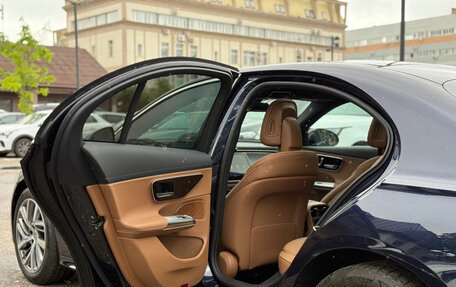 Mercedes-Benz E-Класс, 2024 год, 6 890 000 рублей, 12 фотография