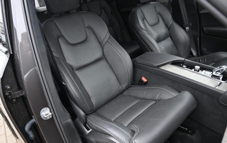 Volvo XC90 II рестайлинг, 2022 год, 5 440 000 рублей, 8 фотография