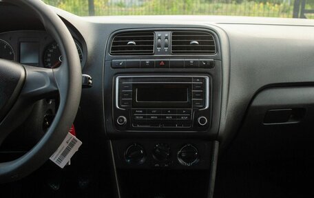 Volkswagen Polo VI (EU Market), 2018 год, 1 060 000 рублей, 26 фотография