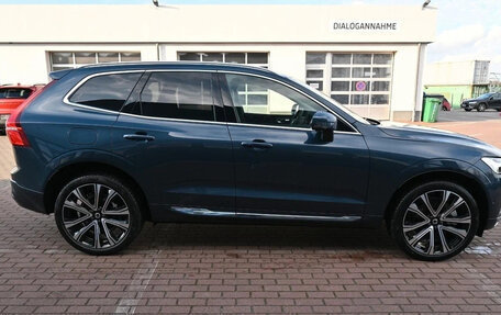 Volvo XC60 II, 2022 год, 4 090 000 рублей, 5 фотография