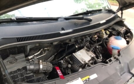 Volkswagen Multivan T6 рестайлинг, 2020 год, 4 390 000 рублей, 7 фотография