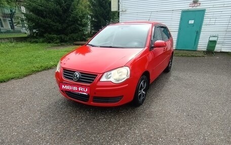 Volkswagen Polo IV рестайлинг, 2008 год, 800 000 рублей, 2 фотография