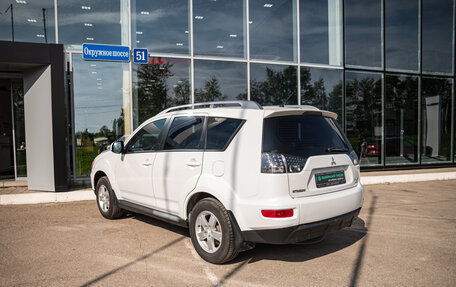 Mitsubishi Outlander III рестайлинг 3, 2010 год, 1 199 000 рублей, 8 фотография