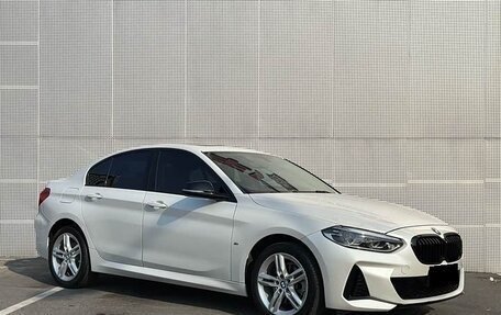 BMW 1 серия, 2022 год, 2 020 000 рублей, 3 фотография
