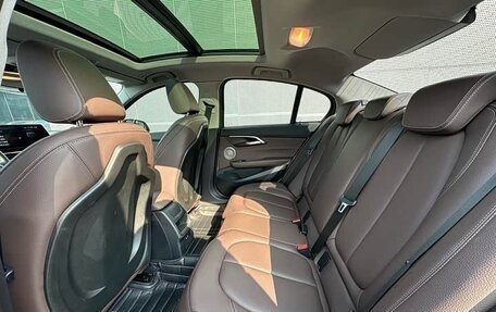 BMW 1 серия, 2022 год, 2 020 000 рублей, 20 фотография