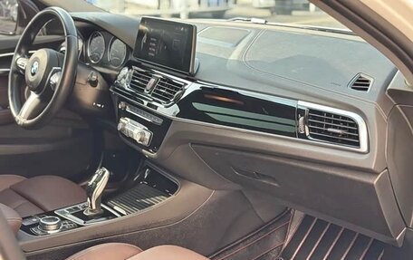 BMW 1 серия, 2022 год, 2 020 000 рублей, 17 фотография