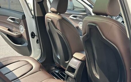 BMW 1 серия, 2022 год, 2 020 000 рублей, 21 фотография