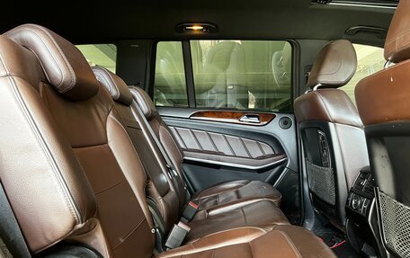 Mercedes-Benz GL-Класс, 2013 год, 2 890 000 рублей, 15 фотография