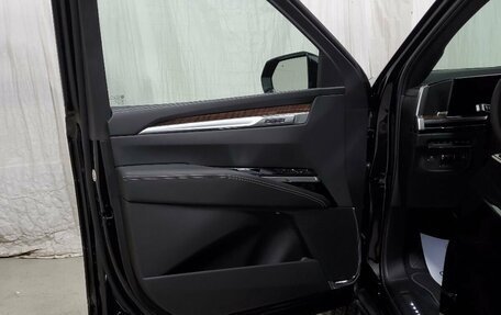 Cadillac Escalade V, 2025 год, 23 000 000 рублей, 17 фотография