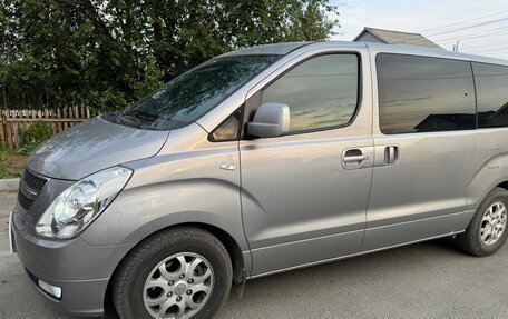 Hyundai Grand Starex Grand Starex I рестайлинг 2, 2012 год, 1 501 000 рублей, 6 фотография
