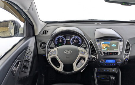 Hyundai ix35 I рестайлинг, 2013 год, 1 330 000 рублей, 21 фотография
