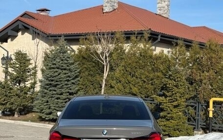 BMW 5 серия, 2022 год, 3 990 000 рублей, 3 фотография